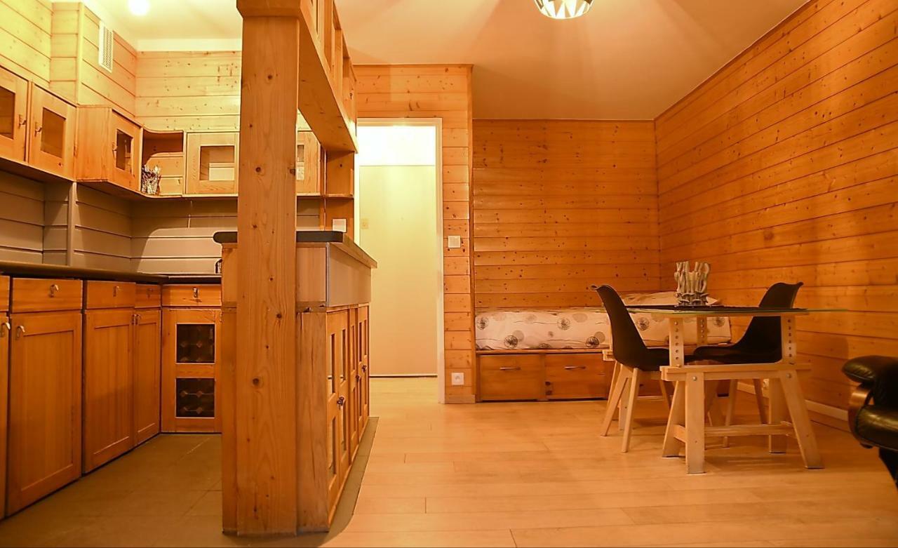 F1 Entier Cosy Style Chalet Montgeron, Proche Paris 외부 사진